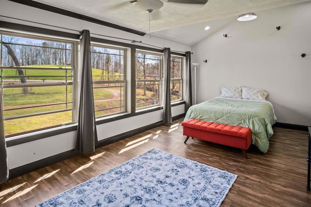 4107 Sandy Plains Road, Tryon, NC 28782