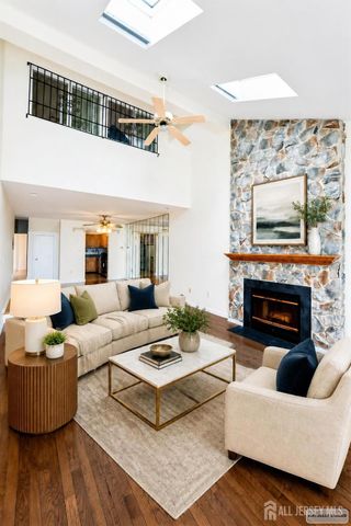 2406 Jesse Way, Piscataway, NJ 08854
