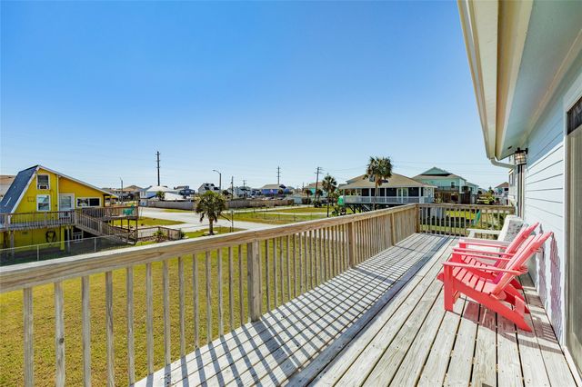 4215 San Jacinto Drive, Galveston, TX 77554