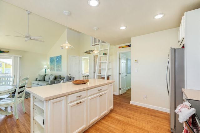 4215 San Jacinto Drive, Galveston, TX 77554