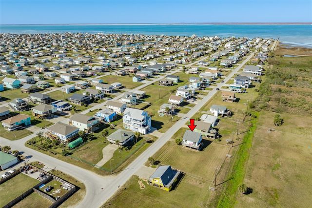 4215 San Jacinto Drive, Galveston, TX 77554