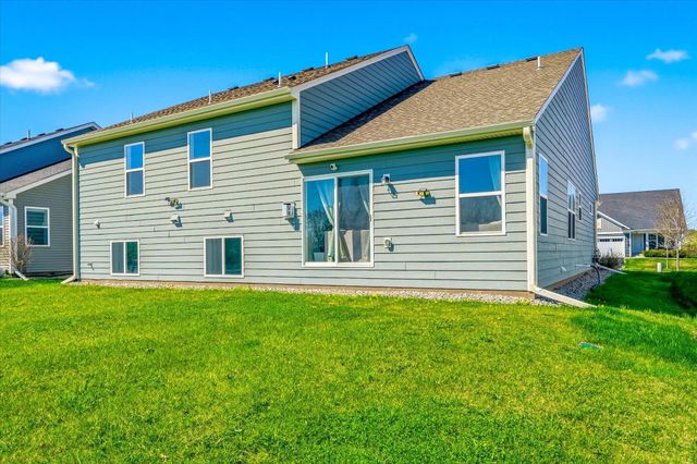 11829 71st Street NE, Albertville, MN 55301