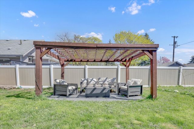 2527 W Liberty Ave, Spokane, WA 99205