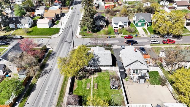 2527 W Liberty Ave, Spokane, WA 99205