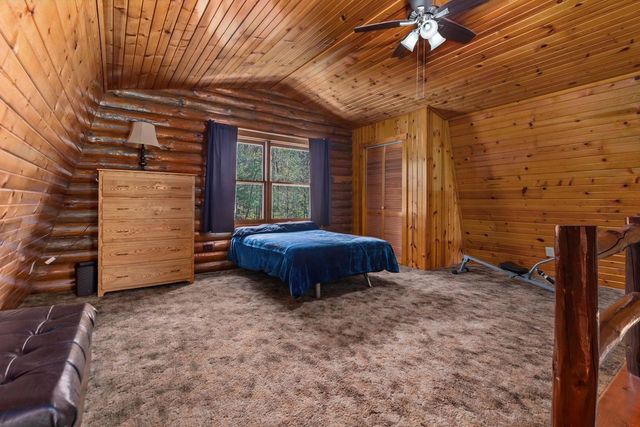 W9946 VIEW RIDGE LANE, New London, WI 54961