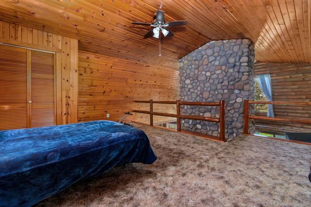 W9946 VIEW RIDGE LANE, New London, WI 54961