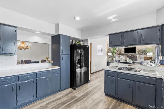 3232 Shady Oak Drive, Columbiaville, MI 48421
