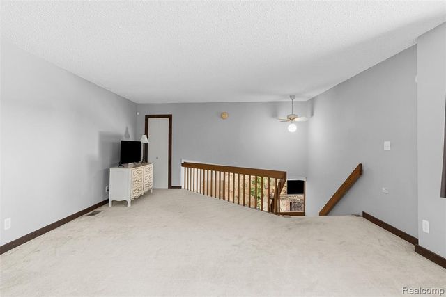 3232 Shady Oak Drive, Columbiaville, MI 48421