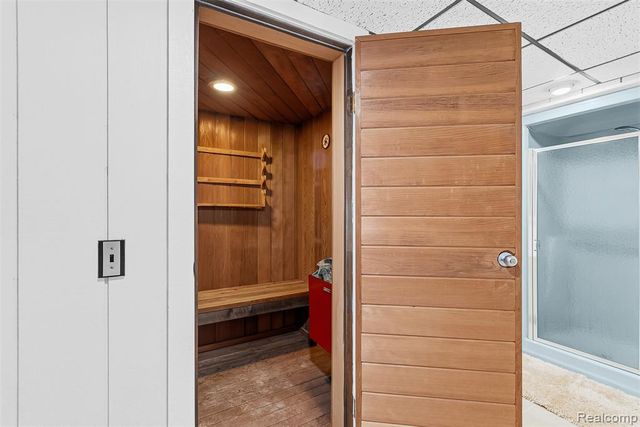 3232 Shady Oak Drive, Columbiaville, MI 48421