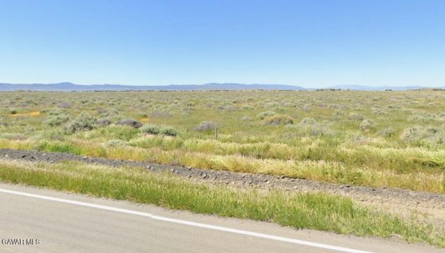 7000 W Avenue C, Lancaster, CA 93536