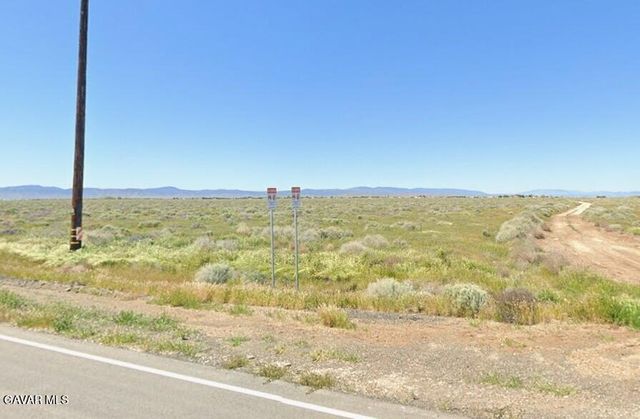 7000 W Avenue C, Lancaster, CA 93536