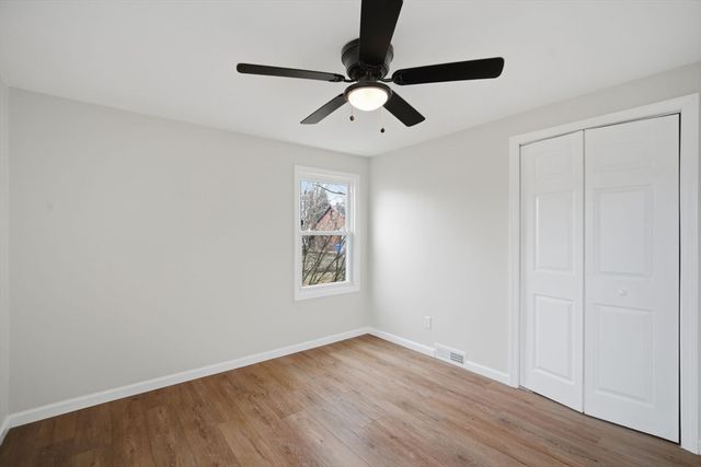 78 W Bay Path Terrace, Springfield, MA 01109