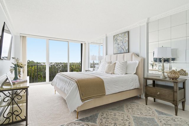 122 Lakeshore Drive 433, North Palm Beach, FL 33408