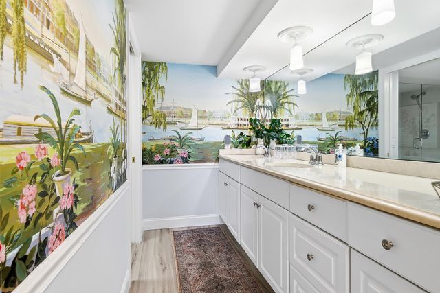 122 Lakeshore Drive 433, North Palm Beach, FL 33408