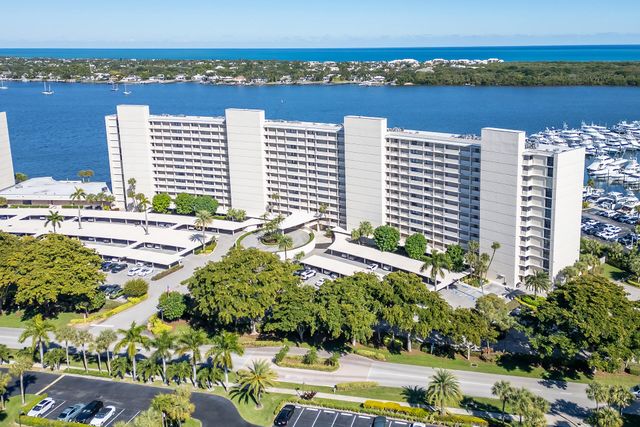 122 Lakeshore Drive 433, North Palm Beach, FL 33408