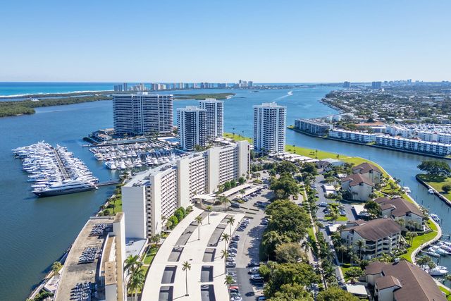 122 Lakeshore Drive 433, North Palm Beach, FL 33408