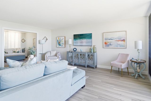 122 Lakeshore Drive 433, North Palm Beach, FL 33408