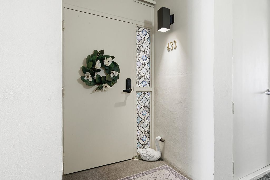 122 Lakeshore Drive 433, North Palm Beach, FL 33408