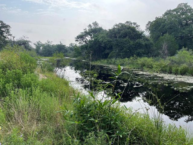 4636 Highway 71, Columbus, TX 78934