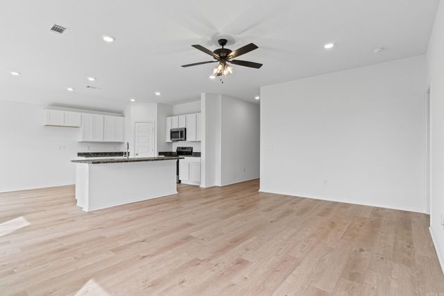2329 Bassett Street, Benton, AR 72019