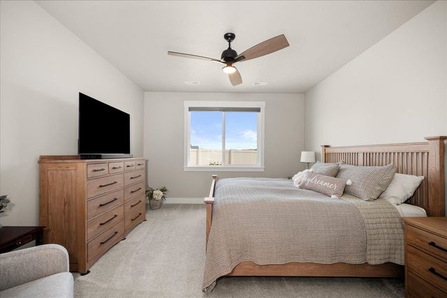 18114 N Nevada Rd, Colbert, WA 99005