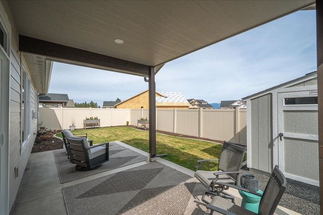 18114 N Nevada Rd, Colbert, WA 99005