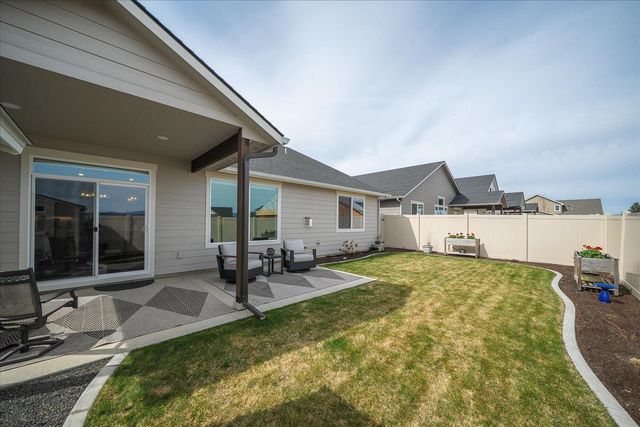 18114 N Nevada Rd, Colbert, WA 99005