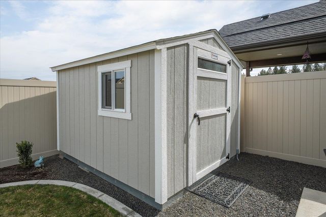 18114 N Nevada Rd, Colbert, WA 99005