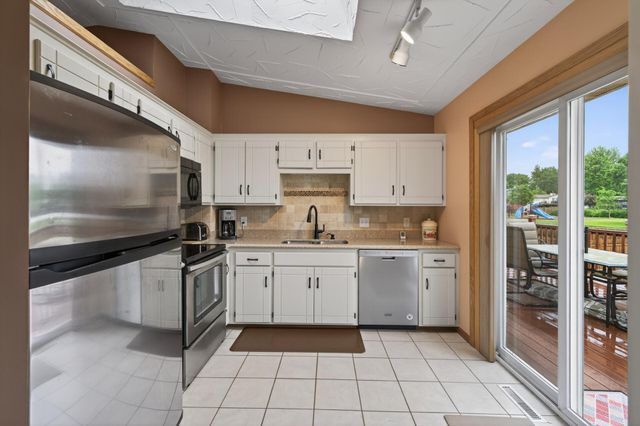 13625 Zarthan Avenue S, Savage, MN 55378