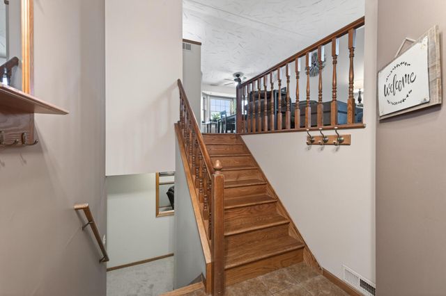13625 Zarthan Avenue S, Savage, MN 55378
