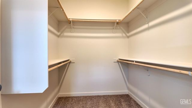 10720 Tatuk Way, Bakersfield, CA 93311