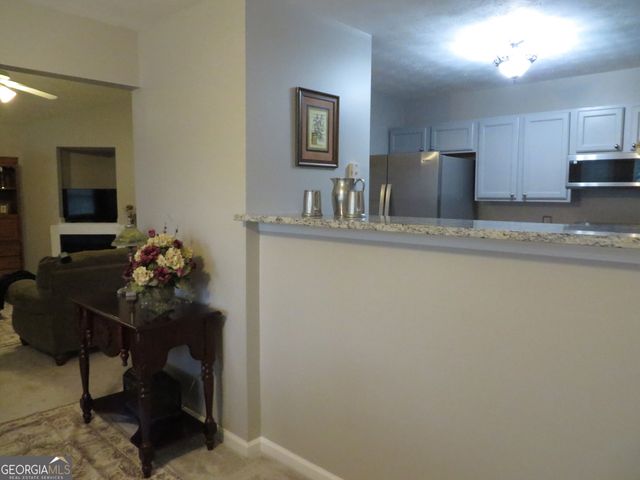 105 Whistle Way, Locust Grove, GA 30248