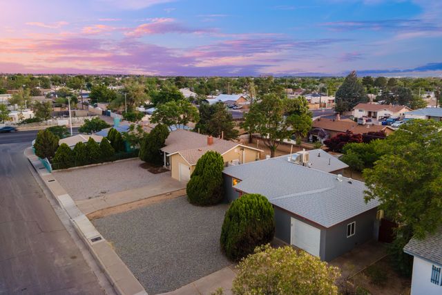 3011 Truman Street NE, Albuquerque, NM 87110