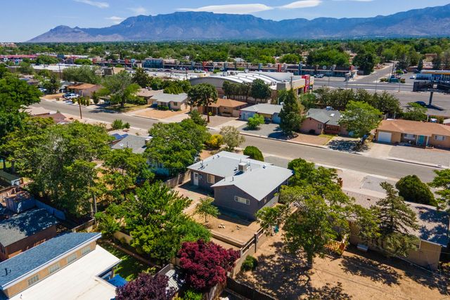 3011 Truman Street NE, Albuquerque, NM 87110