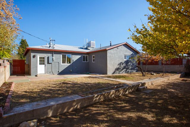 3011 Truman Street NE, Albuquerque, NM 87110