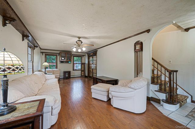 16 Carston Street, Selden, NY 11784