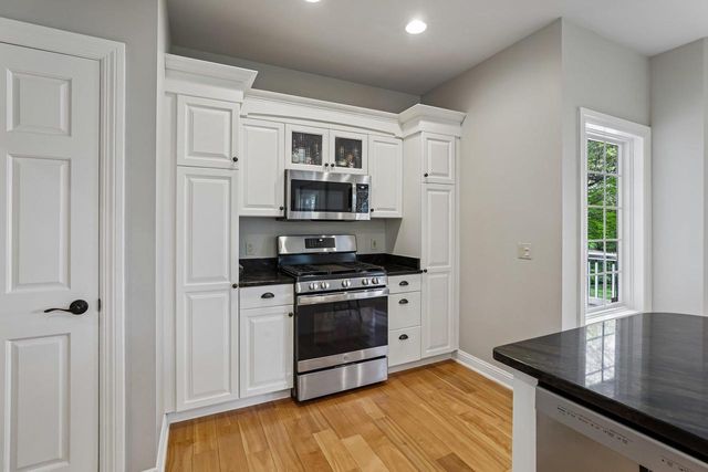 5476 Walden Bay Drive, Waunakee, WI 53597