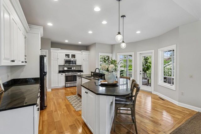 5476 Walden Bay Drive, Waunakee, WI 53597