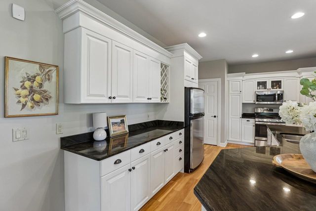 5476 Walden Bay Drive, Waunakee, WI 53597