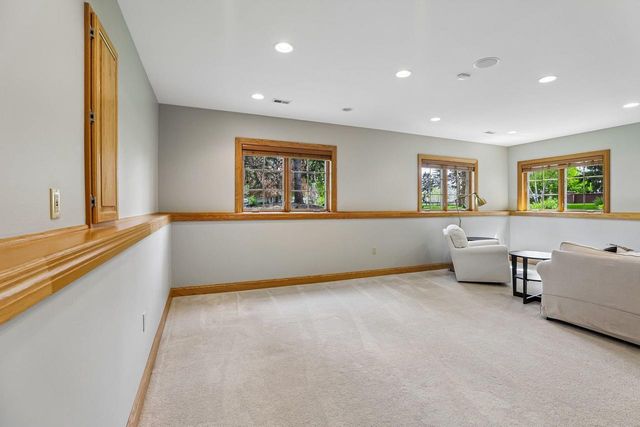 5476 Walden Bay Drive, Waunakee, WI 53597