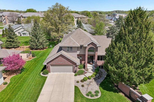 5476 Walden Bay Drive, Waunakee, WI 53597