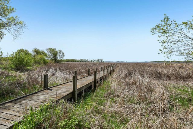 5476 Walden Bay Drive, Waunakee, WI 53597