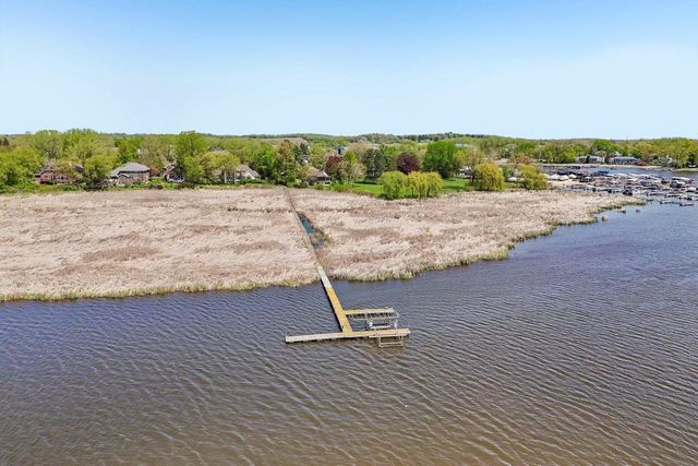 5476 Walden Bay Drive, Waunakee, WI 53597