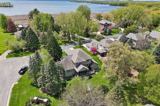 5476 Walden Bay Drive, Waunakee, WI 53597