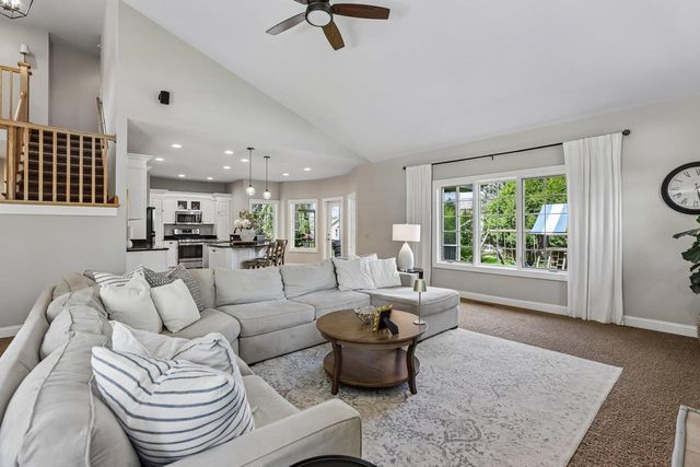 5476 Walden Bay Drive, Waunakee, WI 53597