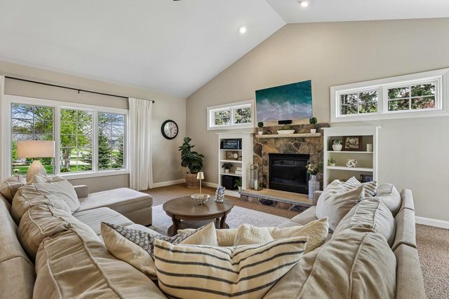 5476 Walden Bay Drive, Waunakee, WI 53597