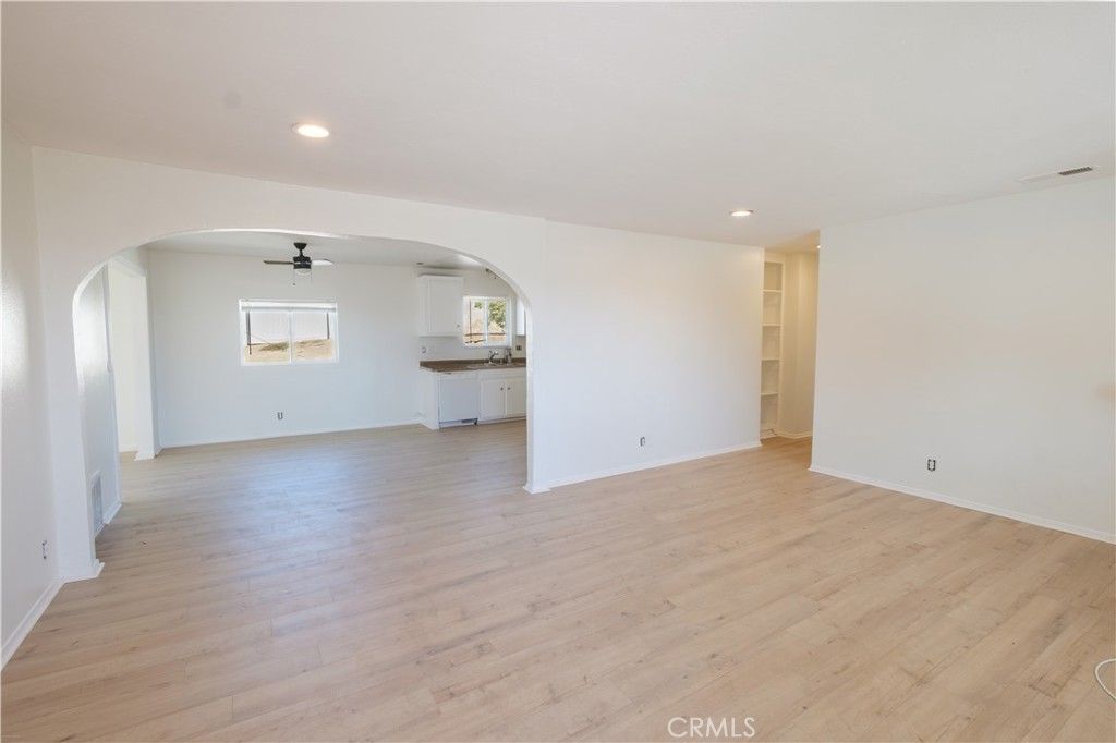 1104 Navajo, Perris, CA 92570 — photo 3