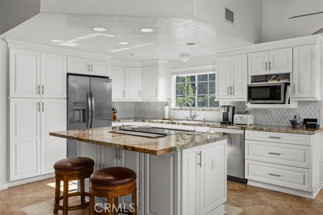 1765 Armadale Road, Fallbrook, CA 92028