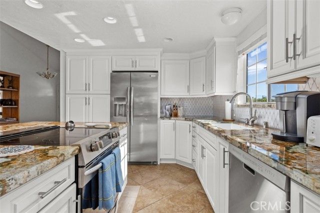 1765 Armadale Road, Fallbrook, CA 92028