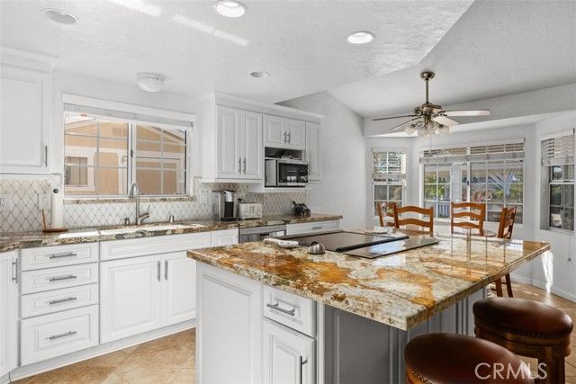 1765 Armadale Road, Fallbrook, CA 92028